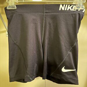 Women Nike Pros